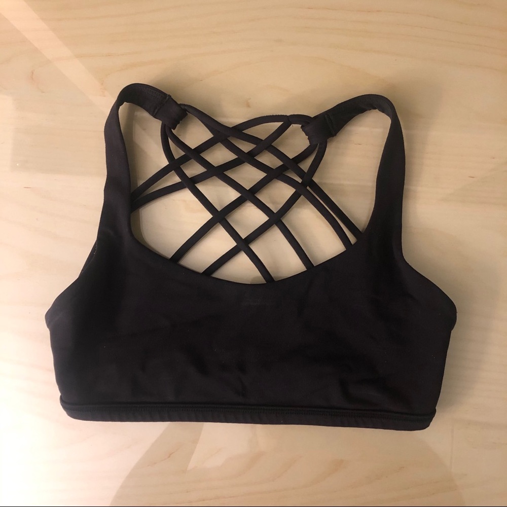 Lululemon free to be wild sports bra